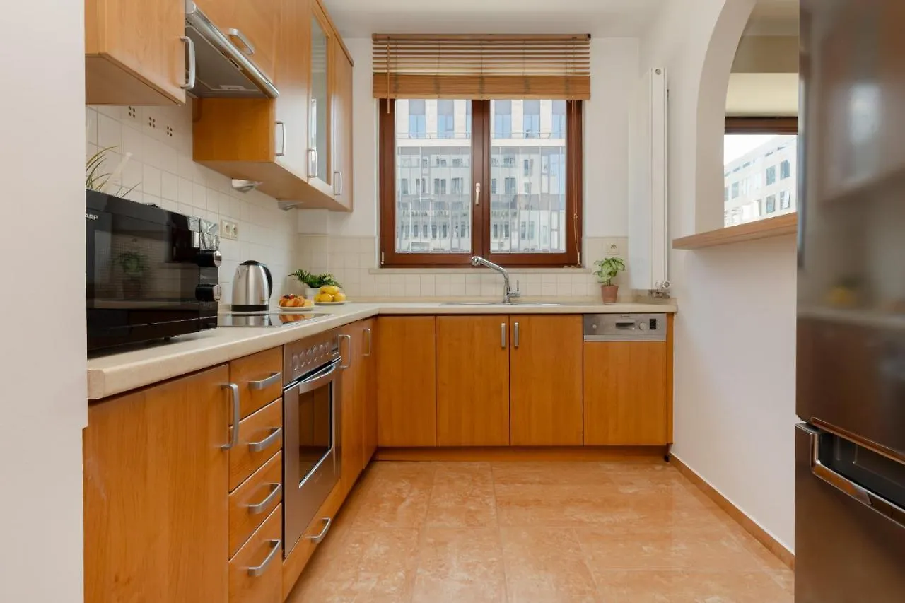 Zelazna Comfortable Apartment Center Of Warsaw By Noclegi Renters Poland
